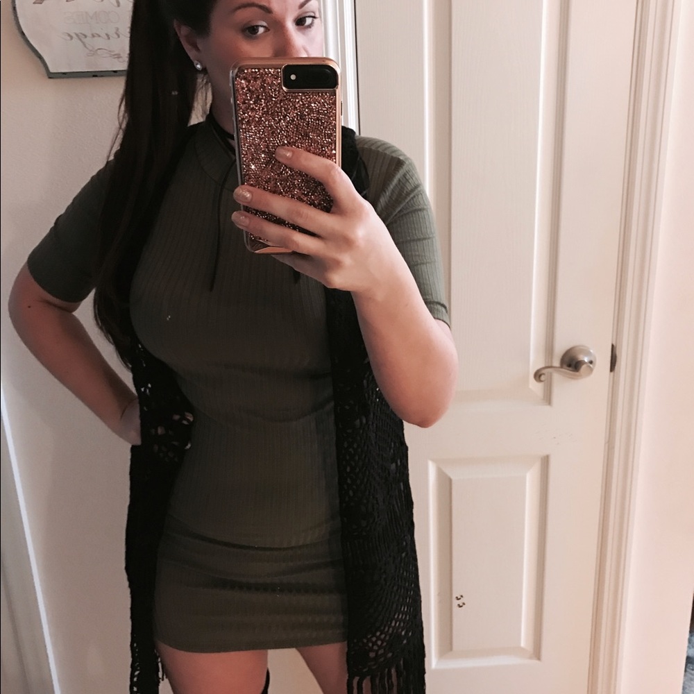 Green mini dress feathers L