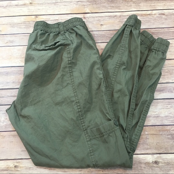 GAP Pants - SOLD 💞Sz 8 GAP Army Green Gathered Ankle Stretch