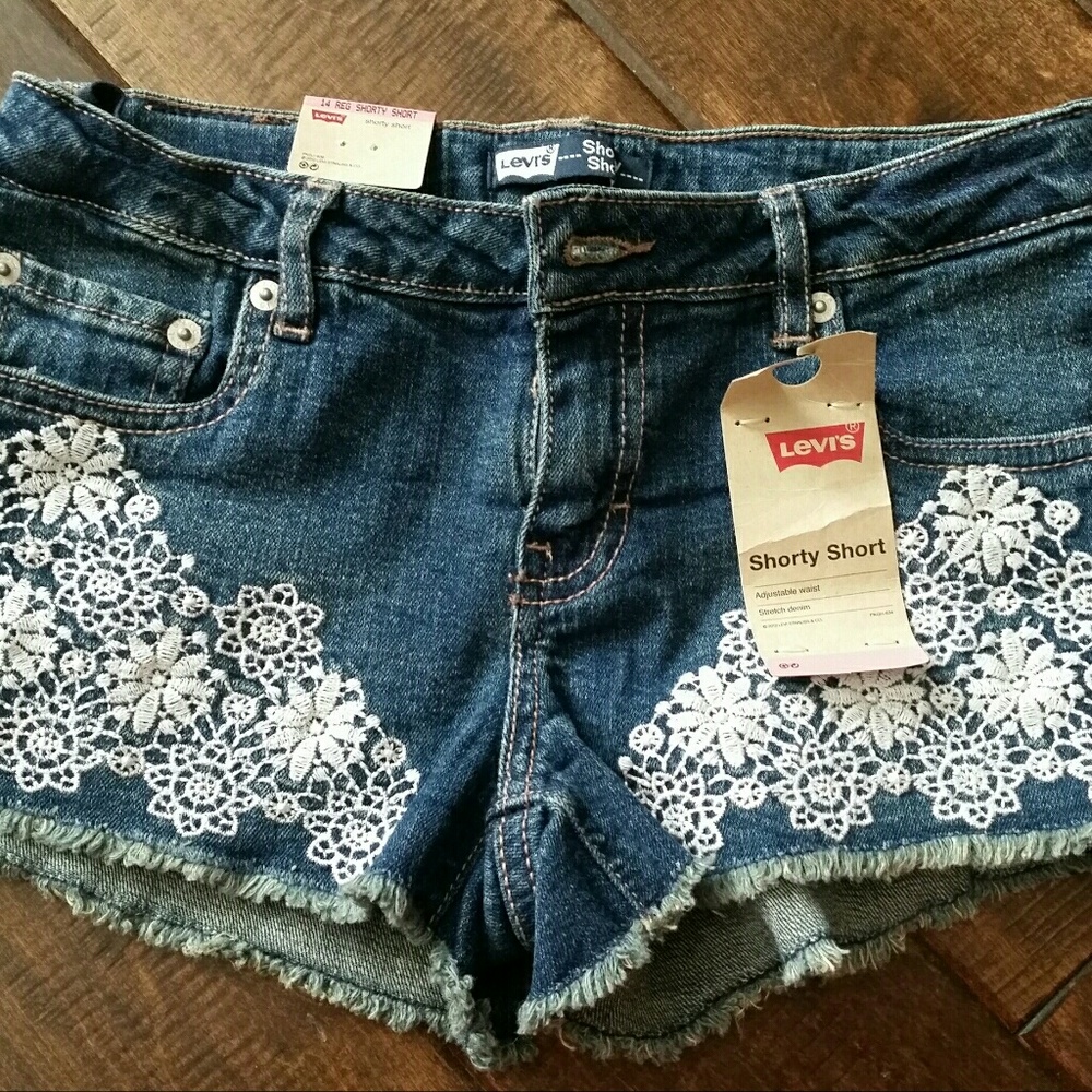 Levi's girls embroidered denim shorty shorts size
