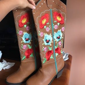 Embroidered Cowboy Boots