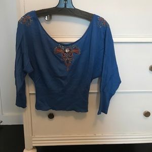 Women's cashmere royal blue sweater with design