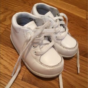 Kids shoes