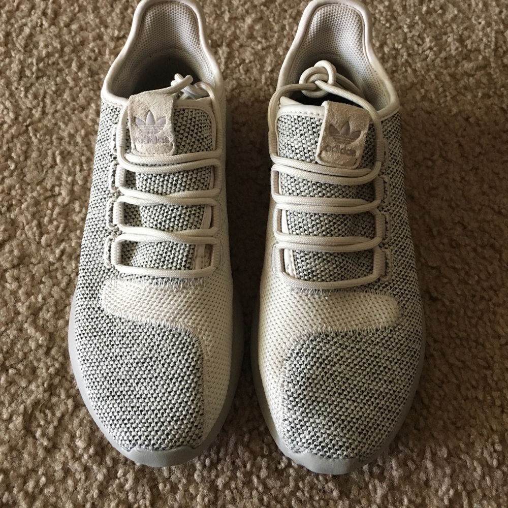 Adidas tubular shadow