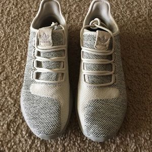 Adidas tubular shadow