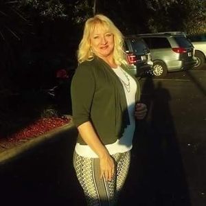 Meet your Posher, Christy