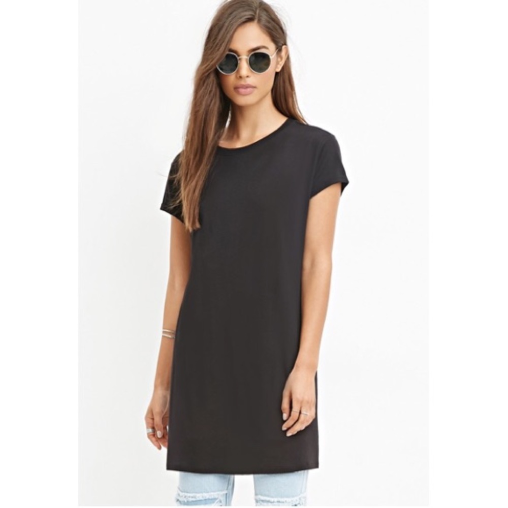 High-Slit Longline Tee