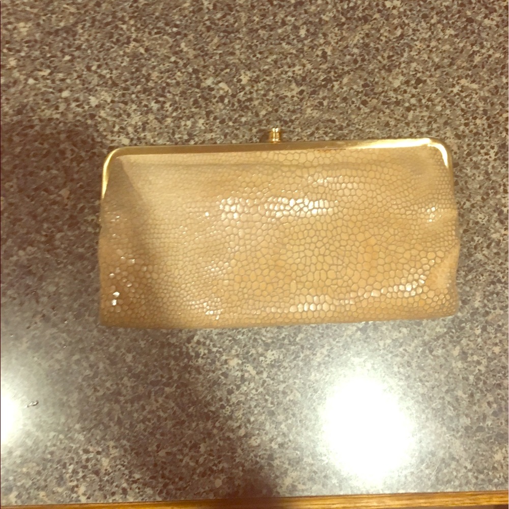 Hobo Clutch tan 💛snake skin embossed leather