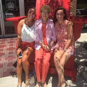 Meet your Posher, Leigh