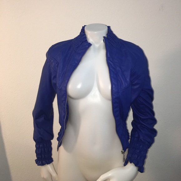 NEW beautiful light weight royal blue jacket. NOT FOR SELL - Picture 1 of 4