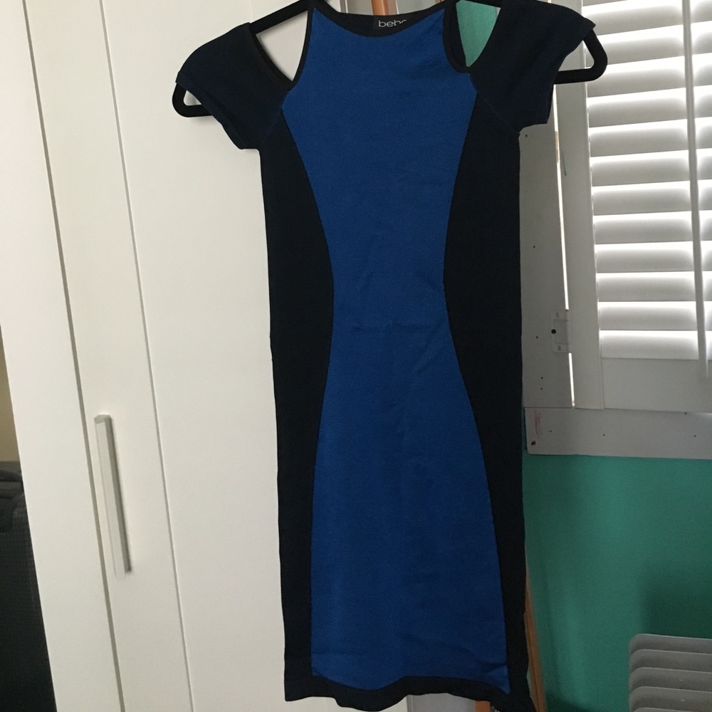 Bebe Bodycon - Picture 2 of 4