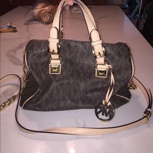 Michael Kors cross body