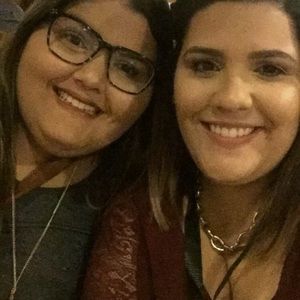 Meet your Posher, Julissa