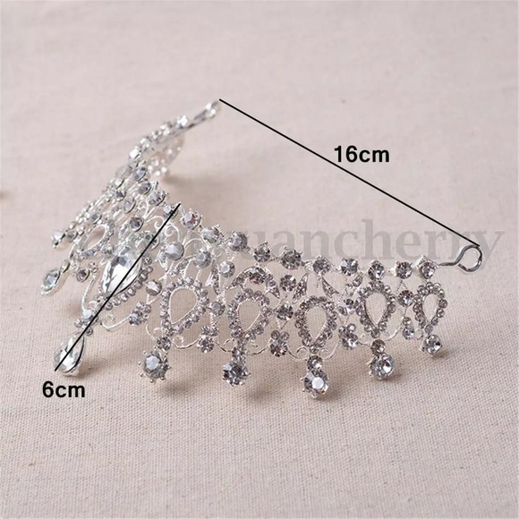 Last one!! Allure Bridal Crown - Picture 3 of 4