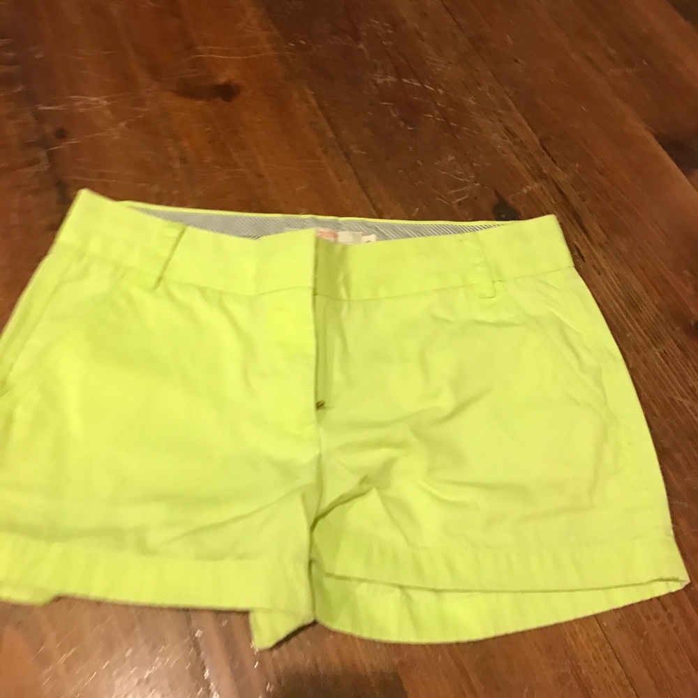 Size 4 neon J.Crew short! These are my favorite!!
