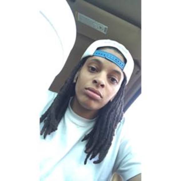 Meet your Posher, Aone - Picture 1 of 1