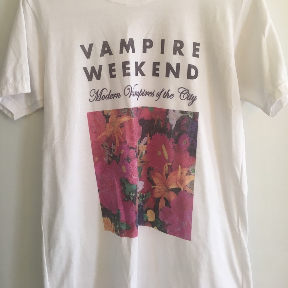 Vampire weekend shirt