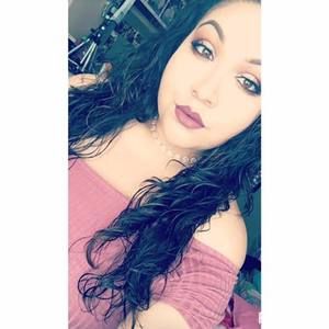 Meet your Posher, Melanie