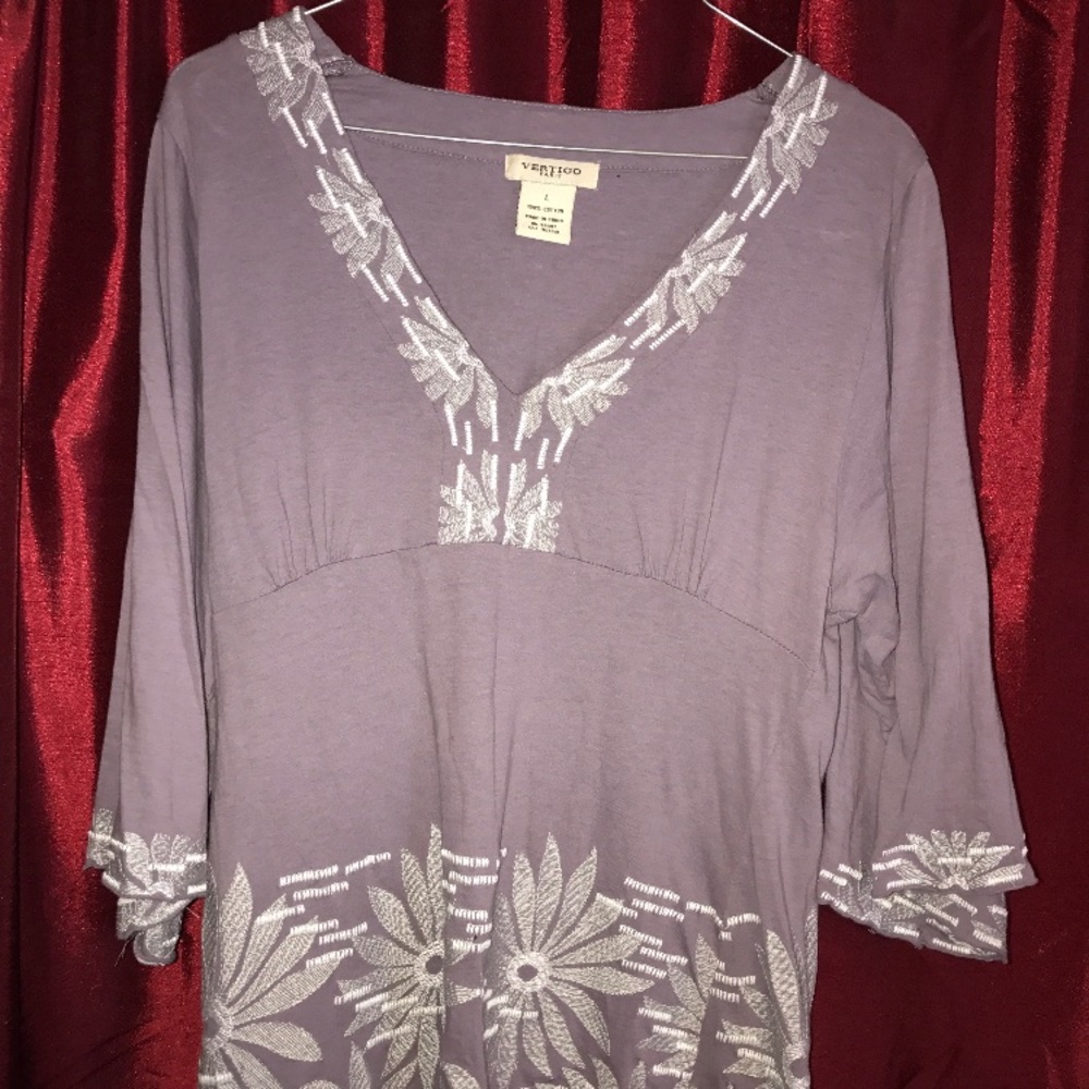 Pretty floral shirt