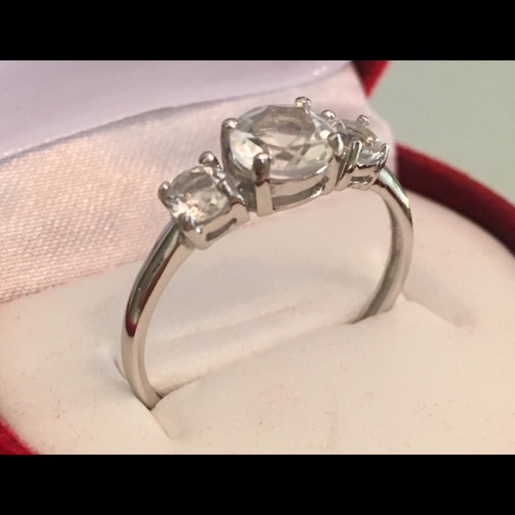 Luxury Collection Sterling Silver White Topaz Ring - Picture 4 of 8