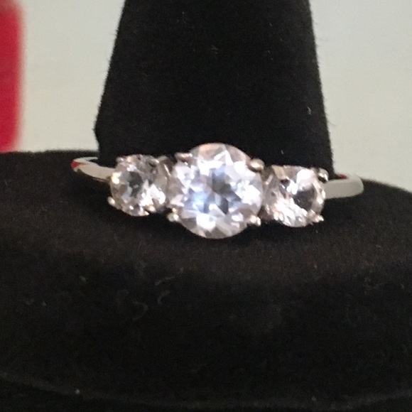 Luxury Collection Sterling Silver White Topaz Ring - Picture 7 of 8