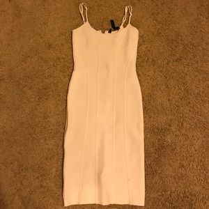 BCBGMAXAZRIA BODYCON DRESS