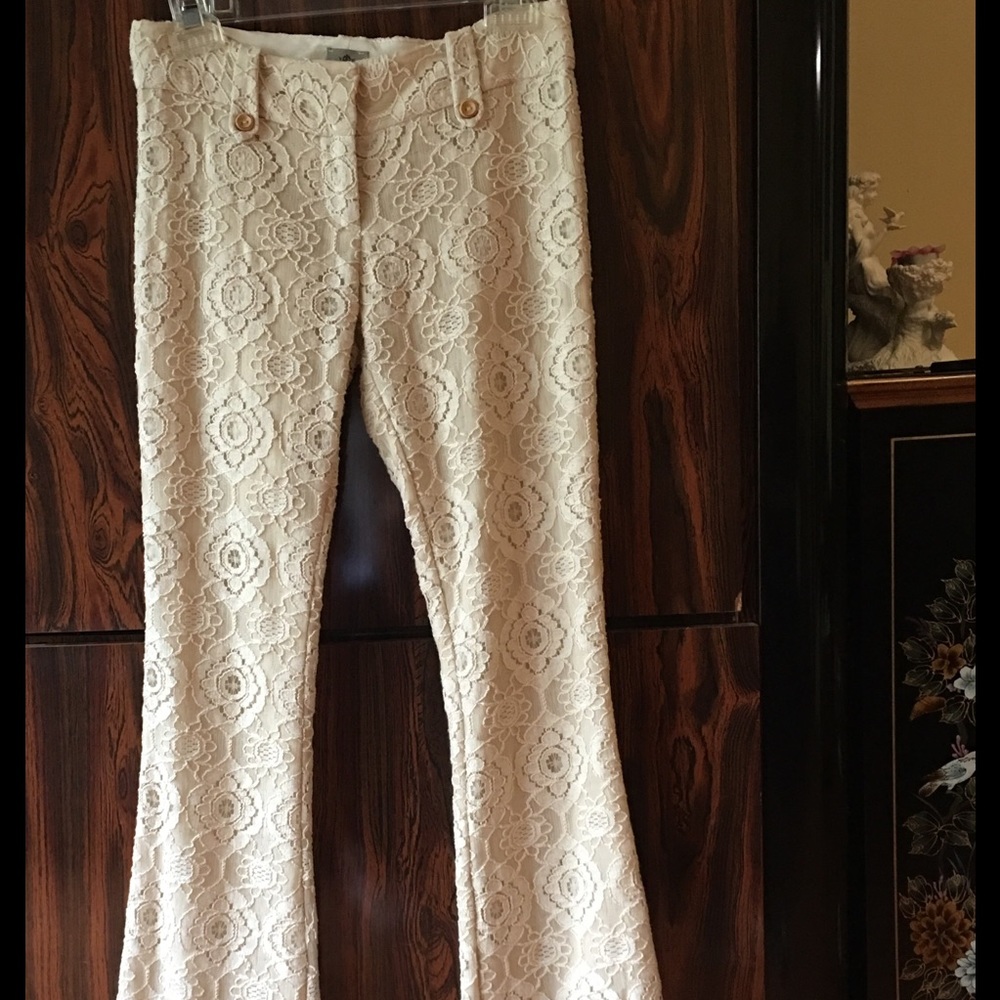 SW3 Bespoke! Gorgeous cream lace print Pants