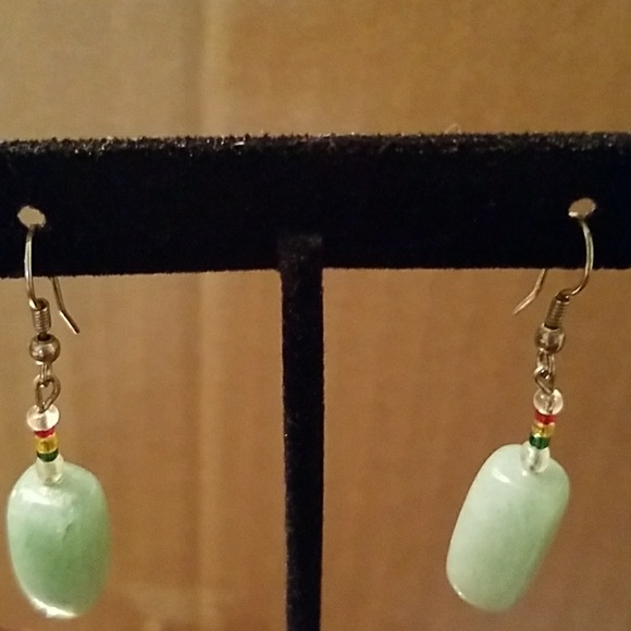 Earring - Picture 2 of 2