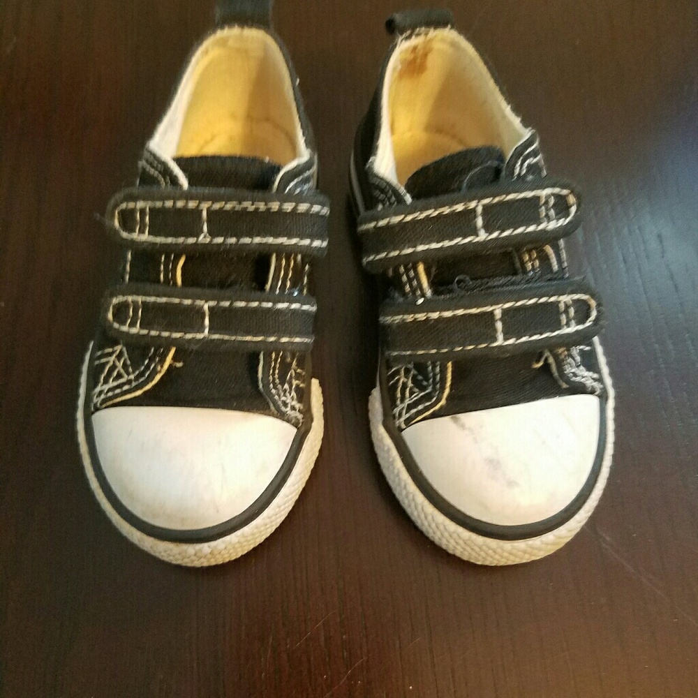 Kids converse style chucks