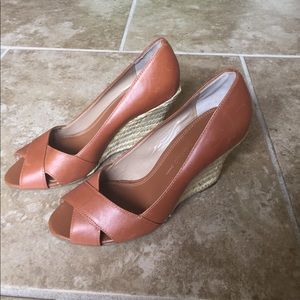 Banana Republic open toe wedges SZ 7 Banana Republic open toe wedges SZ 7