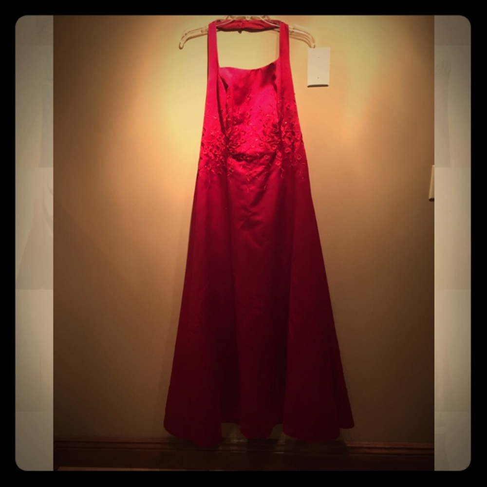 Red prom dress