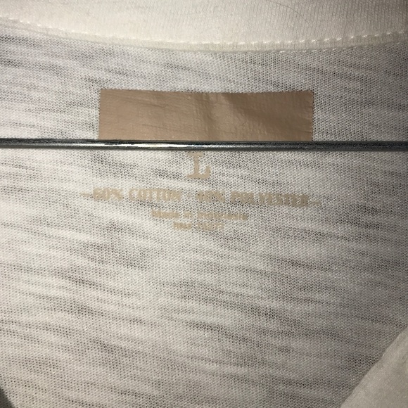 Button up tee - Picture 3 of 3