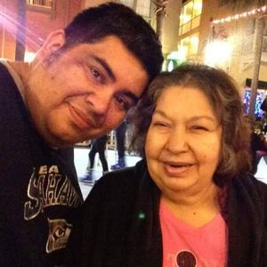 Meet your Posher, Max