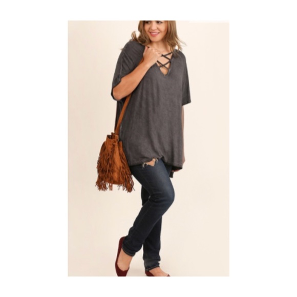 BLOWOUT! (Plus) Gray xcross top - Picture 3 of 3