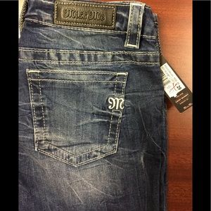 Miss Me  Capri/Crop Skinny Jeans