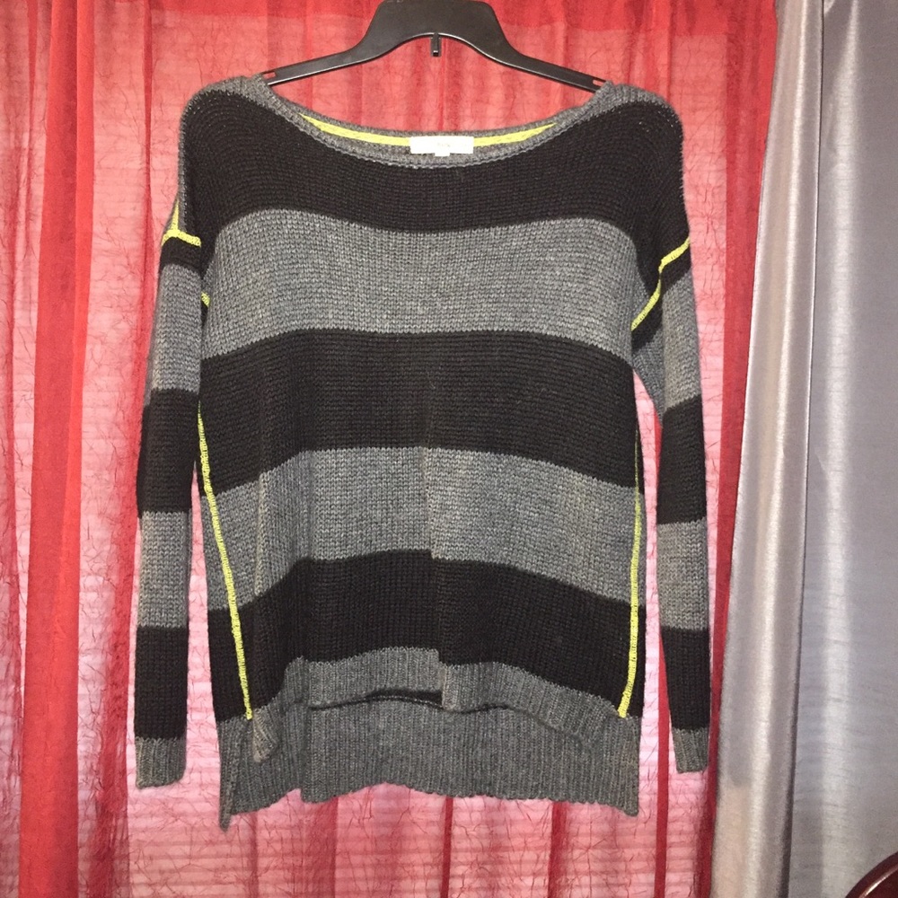 Striped loose sweater