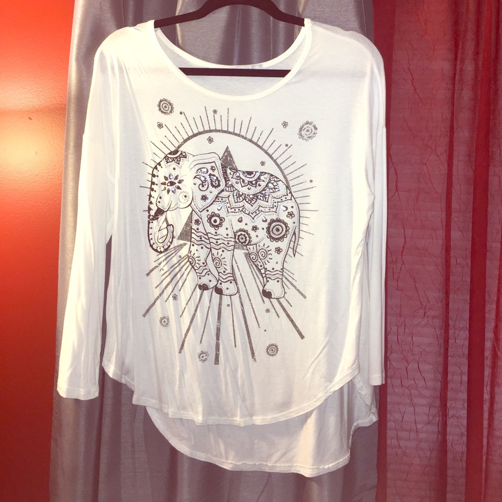 Loose comfy elephant shirt