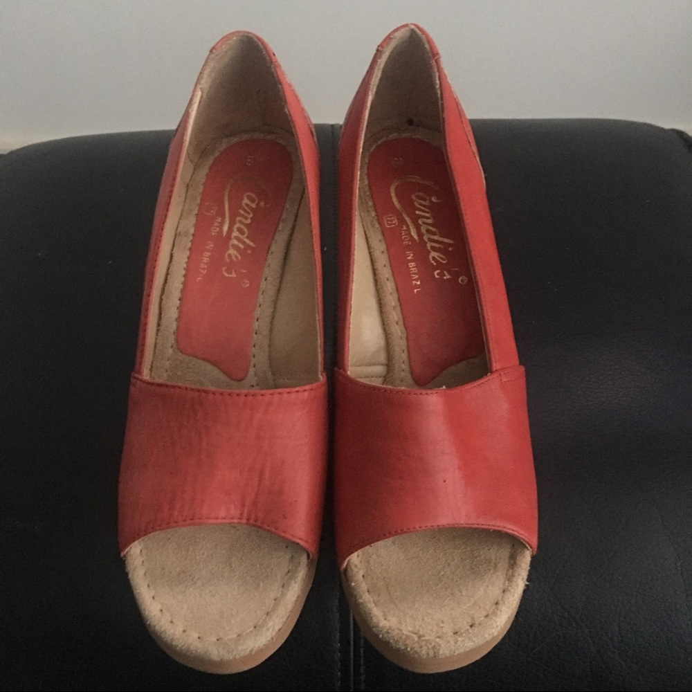 Vintage 1980's "Candies" wedge.