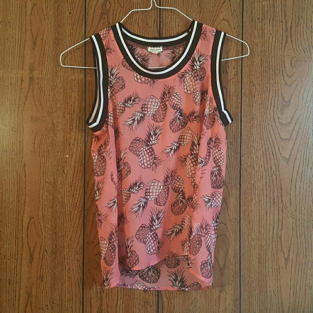 Sleeveless Pink Pineapple Printed Polyester Top