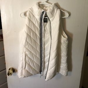 Tek Gear White Vest