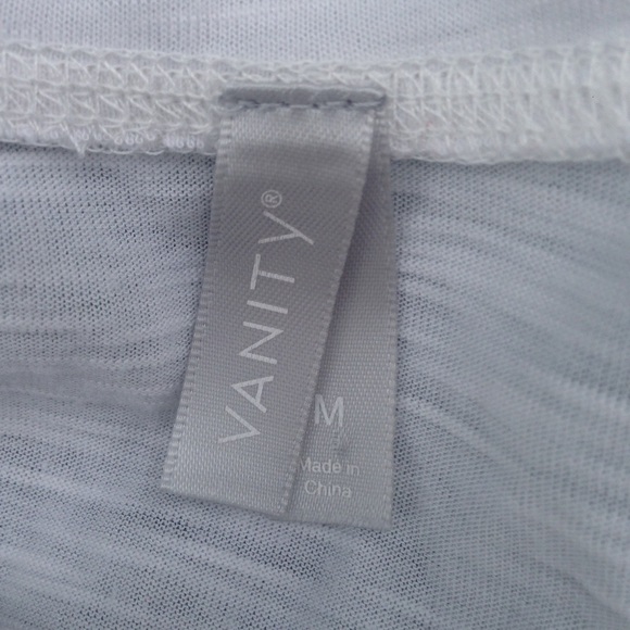 Women's size MEDIUM 3/4 sleeve top - Picture 4 of 4