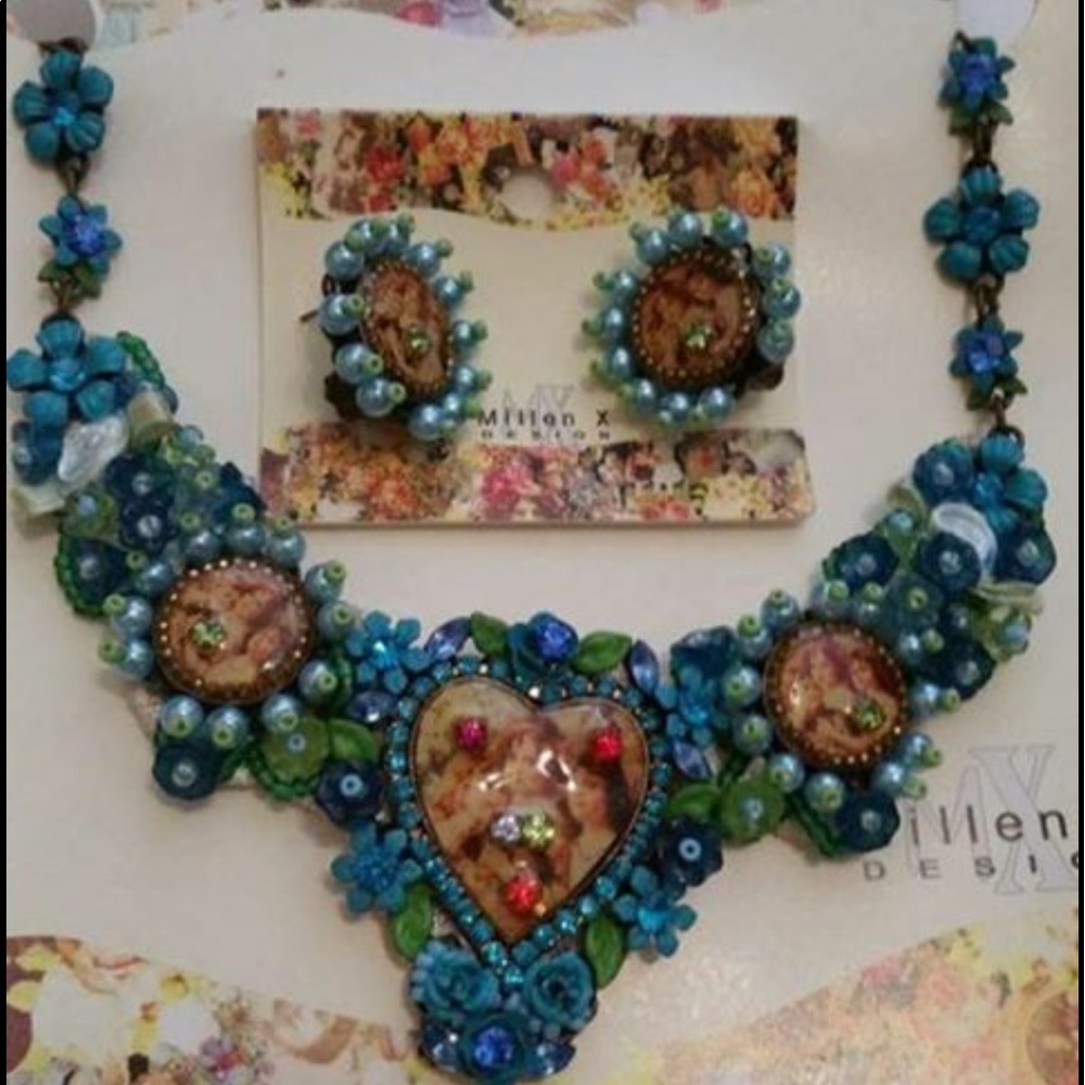 Beaded Heart Necklace & Earrings 🎁🎁