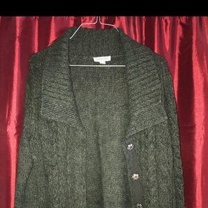 Pretty green cardigan