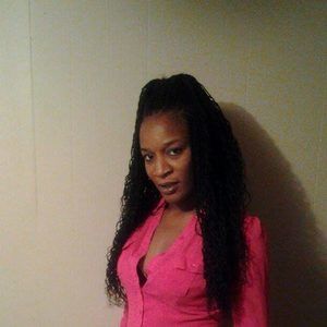 Meet your Posher, Pamela