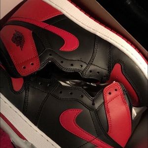 Gs Banned Air Jordan 1's (2016)