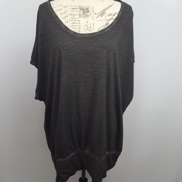 Lane Bryant Tops - Lane Bryant Dolman Top w Cap Sleeves