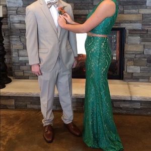Two piece emerald lace prom dress