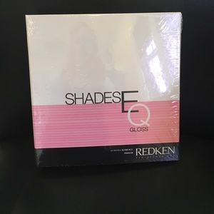 Redken Shades EQ Swatch book