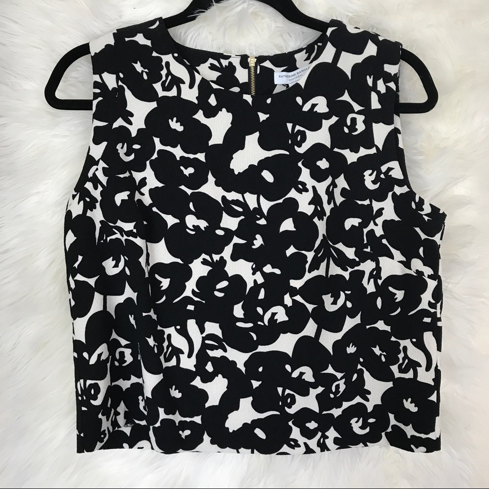 Katherine Barclay Black/White Floral Print Crop