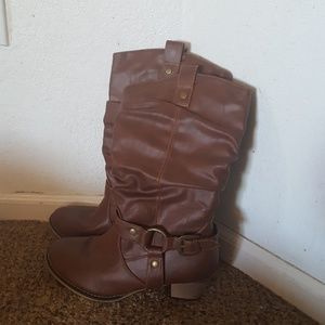 Women's boots