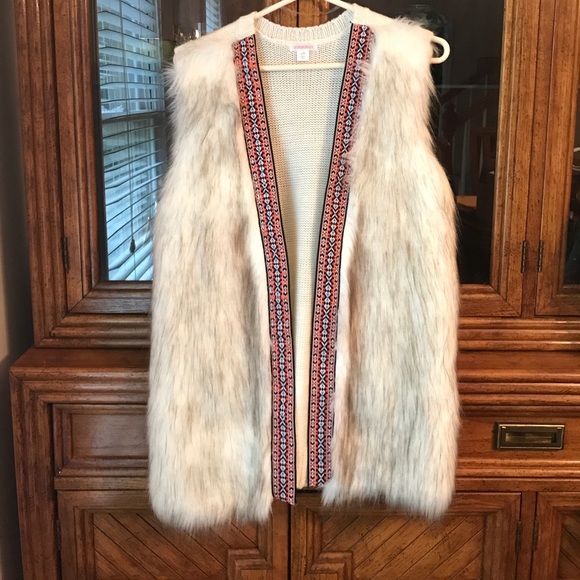 Jackets & Blazers - Boho faux fur vest